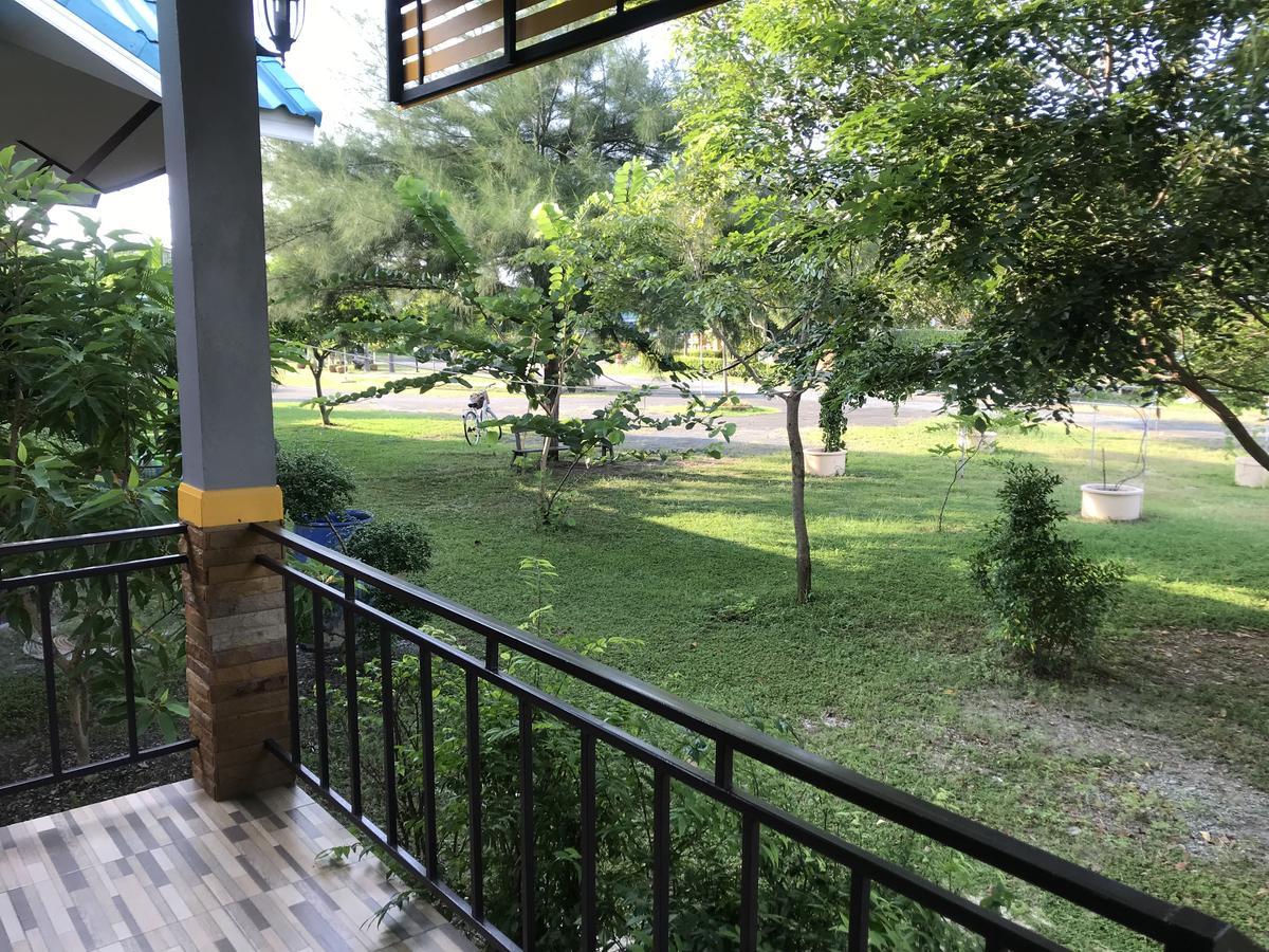 Sangtong Beach Resort Laem Sing Eksteriør bilde