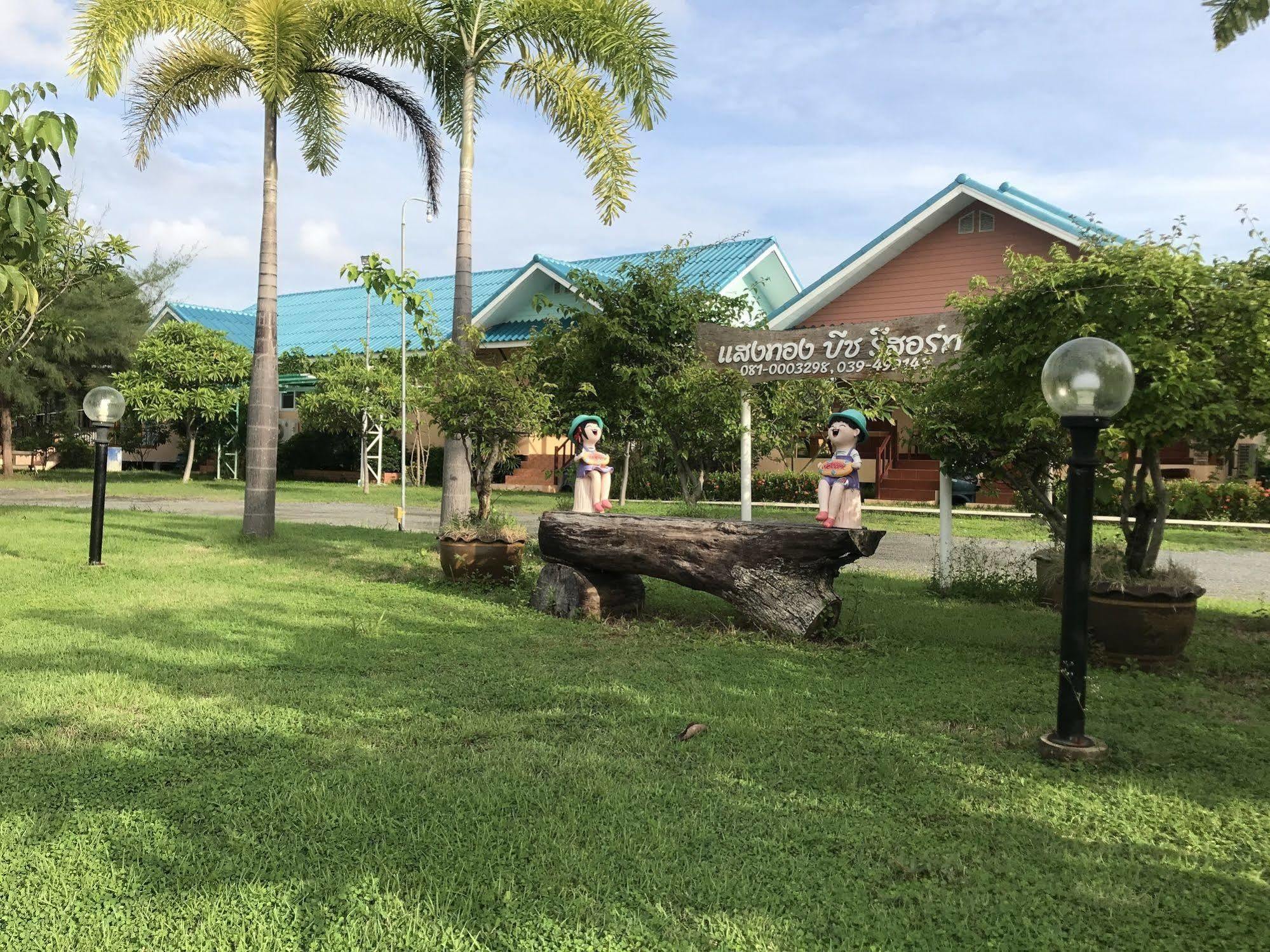 Sangtong Beach Resort Laem Sing Eksteriør bilde